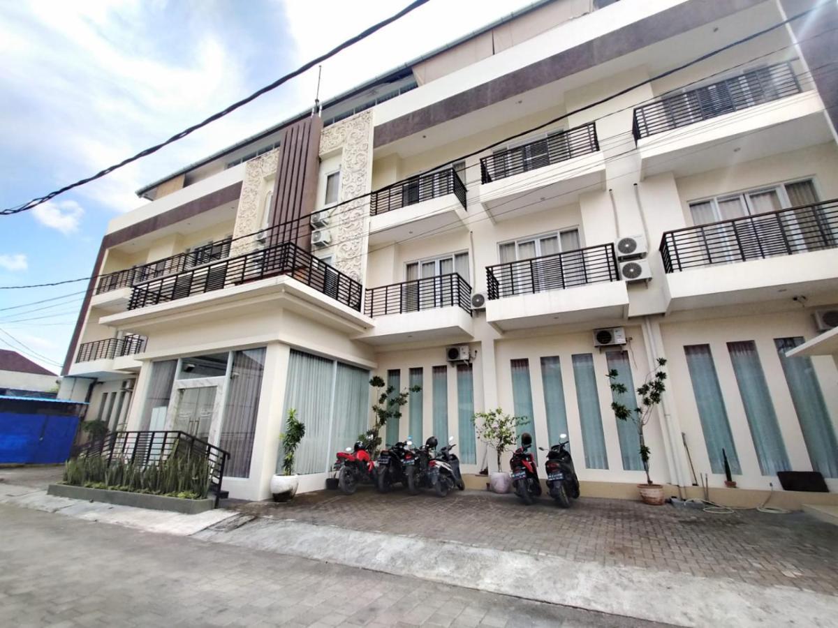 Ultimate Residence Bali Denpasar  Luaran gambar